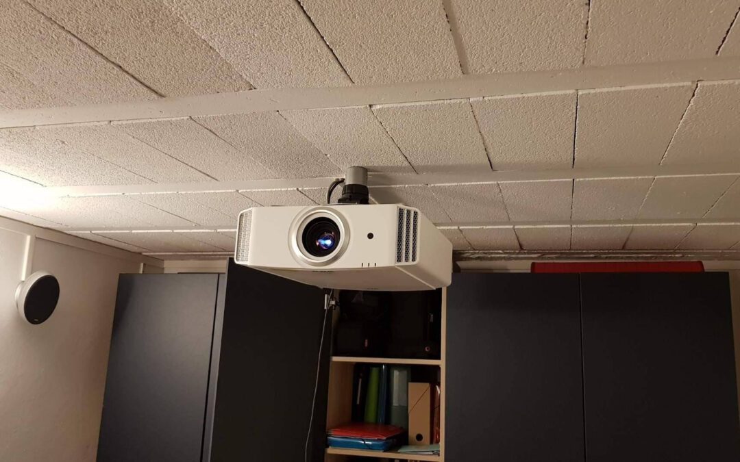 Calibrage d&rsquo;un JVC DLA-X7900 sur une toile Daylight 0.9